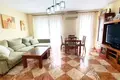 Mieszkanie 3 pokoi 85 m² Malaga, Hiszpania