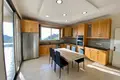 Villa de 4 dormitorios  en Parekklisia, Chipre