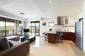 Wohnung 2 Schlafzimmer 120 m² Ban Bang Thao, Thailand