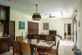 villa de 3 chambres 200 m² Rawai, Thaïlande