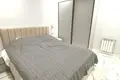На год