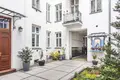 Commercial property 78 m² in Warsaw, Poland