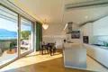 Квартира 2 комнаты 94 м² Будва, Черногория