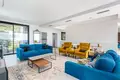 Haus 4 Schlafzimmer 243 m² Dos Hermanas, Spanien