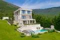 Villa 12 habitaciones 750 m² Mrcevac, Montenegro