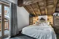 Chalet 6 bedrooms  in Les Allues, France