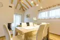 Willa 2 pokoi 108 m² Pula, Chorwacja