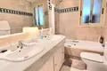 Mieszkanie 2 pokoi 160 m² San Pedro Alcantara, Hiszpania