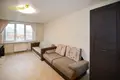 Apartamento 53 m² Hatava, Belarús