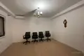 Офис 2 комнаты 96 м² в Тиране, Албания