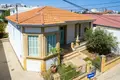 Dom 4 pokoi 325 m² Larnaka, Cypr