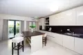 Wohnung 3 Schlafzimmer 176 m² Bratesici, Montenegro