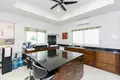 Villa de 7 dormitorios  Rawai, Tailandia