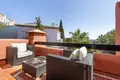 2 bedroom apartment 102 m² Benahavis, Spain
