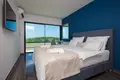 Дом 7 спален 480 м² Город Пула, Хорватия