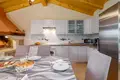 Dom 5 pokojów 220 m² Opcina Visnjan, Chorwacja