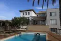 Dom 4 pokoi 535 m² Konia, Cypr