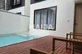 2 bedroom Villa 238 m² Si Sunthon, Thailand