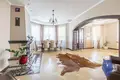 Коттедж 380 м² Фаниполь, Беларусь