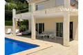 3-Schlafzimmer-Villa 389 m² Alicante, Spanien
