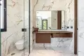 8 bedroom House 668 m² Benahavis, Spain