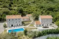 Villa 20 zimmer 800 m² Prcanj, Montenegro
