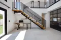 5 bedroom house 250 m² Torrevieja, Spain