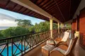 4-Schlafzimmer-Villa 1 157 m² Gianyar, Indonesien