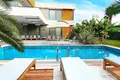 5 bedroom villa 320 m² Çeşme, Turkey