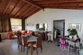 Hotel 550 m² Agios Gordios, Griechenland