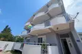 Apartamento 10 habitaciones 354 m² Bar, Montenegro