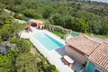 4-Schlafzimmer-Villa 250 m² in Frankreich, Frankreich