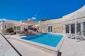 Maison 4 chambres 228 m² Mrljane, Croatie