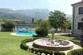 villa de 5 chambres 216 m² Bar, Monténégro