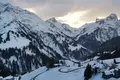 Hotel 720 m² en Schrocken, Austria