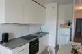 Commercial property 2 rooms 48 m² in Warsaw, Poland