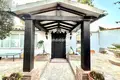 4-Schlafzimmer-Villa 260 m² Estepona, Spanien