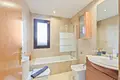 Mieszkanie 3 pokoi 164 m² Dos Hermanas, Hiszpania