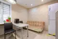 Mieszkanie 2 pokoi 77 m² Mińsk, Białoruś