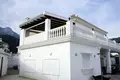 6 bedroom house 329 m² Dos Hermanas, Spain