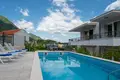 Villa de 4 dormitorios 300 m² Makarska, Croacia