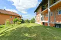Дом 4 комнаты 225 м² Opcina Lasinja, Хорватия