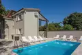 4 bedroom Villa 165 m² Grad Novigrad, Croatia