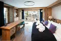 Chalet 5 chambres  en Lyon, France