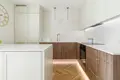Квартира 245 м² Варшава, Польша
