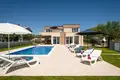 Villa 4 chambres 250 m² Galizana, Croatie