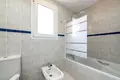 4 bedroom house 250 m² Dos Hermanas, Spain