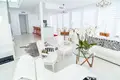 4-Schlafzimmer-Villa 169 m² Santa Pola, Spanien