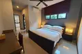 Villa mit 2 Schlafzimmern 154 m² Rawai, Thailand