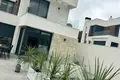 4 bedroom house 245 m² Finestrat, Spain